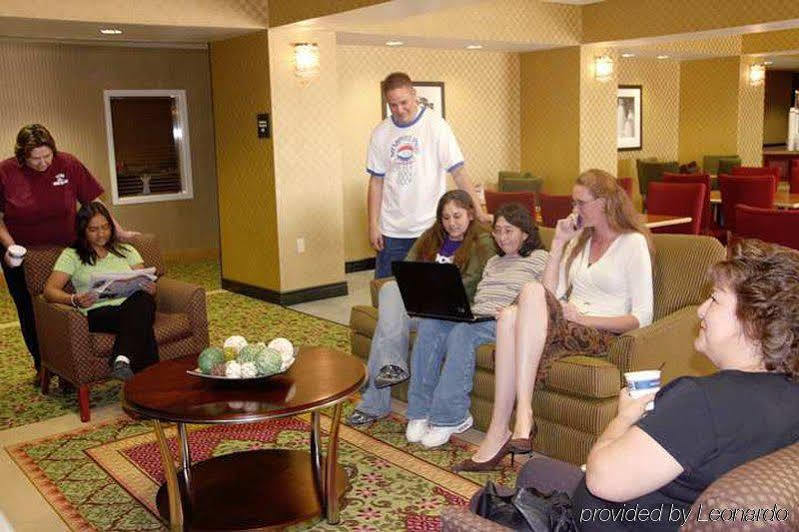 Hampton Inn Санта Роза Интериор снимка